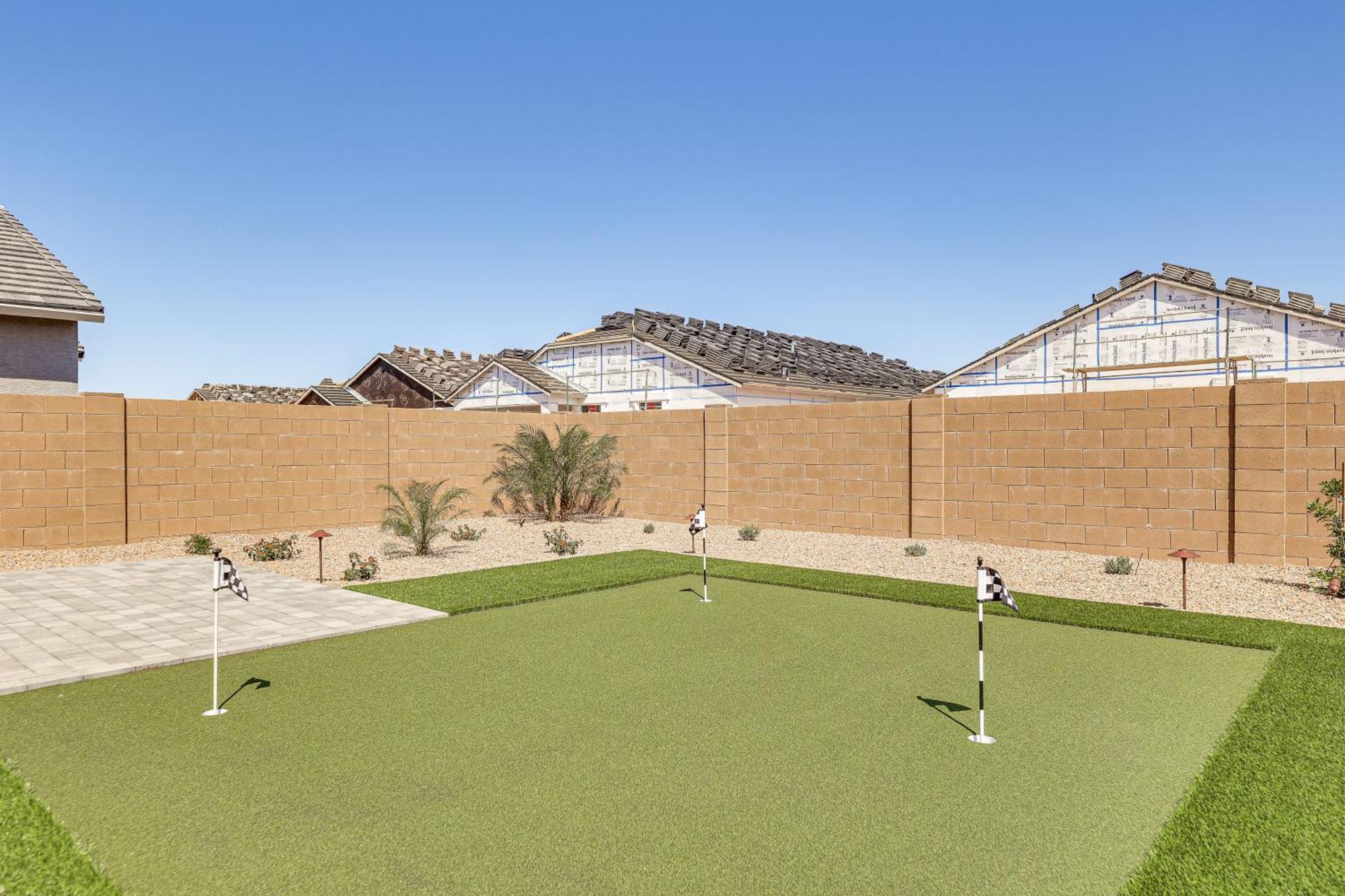 Maricopa Home With Putting Green And Covered Patio! Ngoại thất bức ảnh